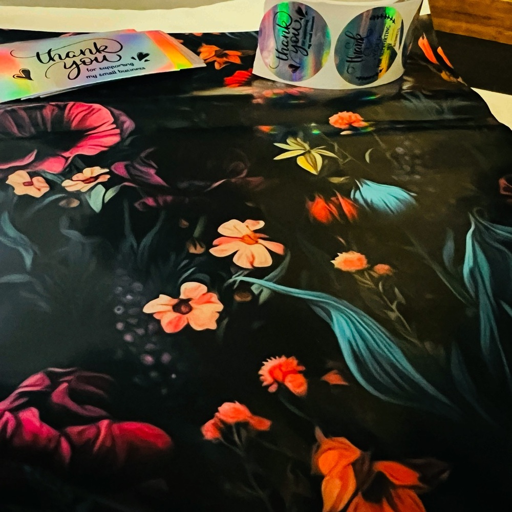 Polymailer set featuring 15 cards, stickers, and a bag. - Picture 2 of 4